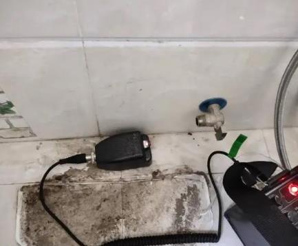 漯河市屋顶漏水维修公司分享下卫生间漏水的危害及解决方法